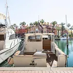 Barco Americano Sotogrande *