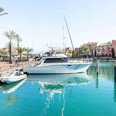 Barco Americano Sotogrande *